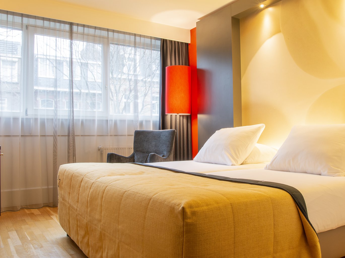 EH - DESIGN HOTEL MAASTRICHT - BASIC TWIN - 8.jpg