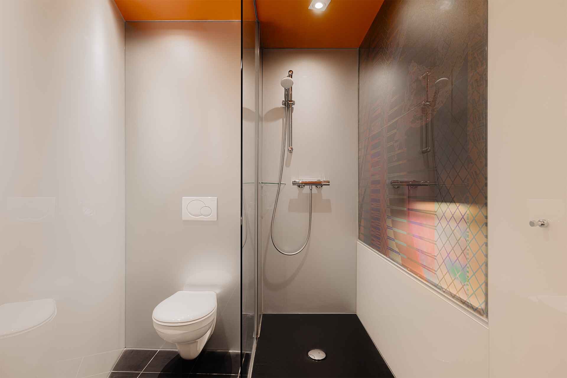 Maastricht Design Hotel Basic No Daylight Bathroom